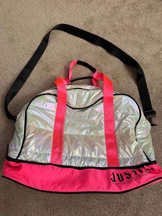 Justice Girls Silver Iridescent Metallic Puffer Weekender Duffel Bag - Picture 2 of 5